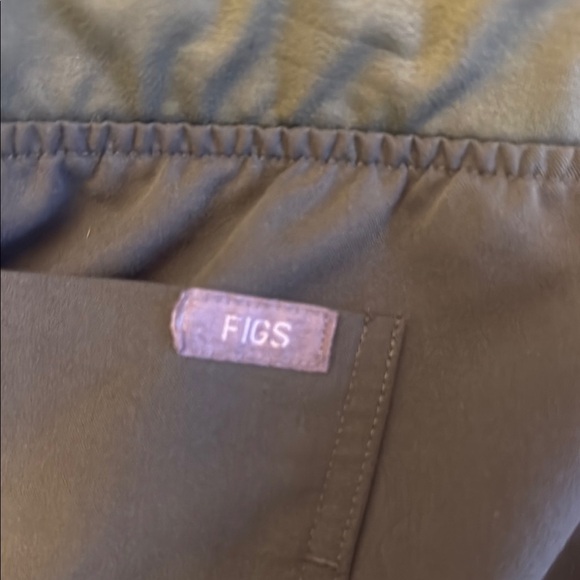 Figs Green Cargo Pants with Elastic Waistband #84 - Picture 5 of 10